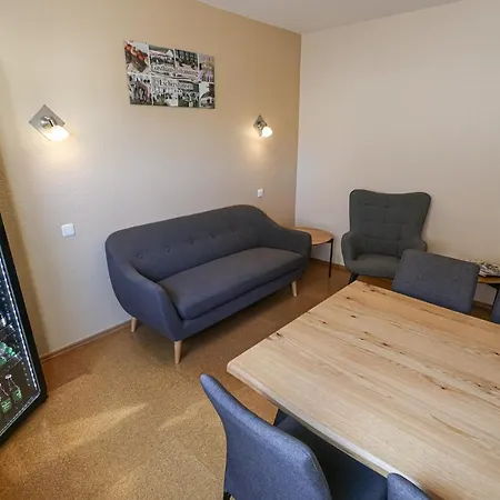 Johanning Ek 3* Uslar