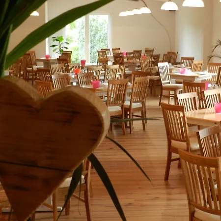 Johanning Ek 乌斯拉尔