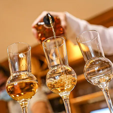 Johanning Ek 3* 乌斯拉尔