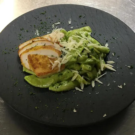 Johanning Ek 3* Uslar