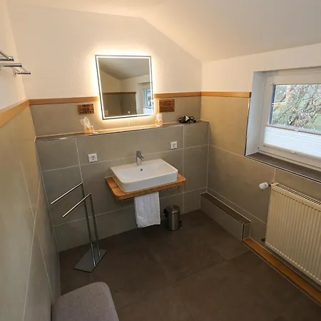 Johanning Ek 乌斯拉尔